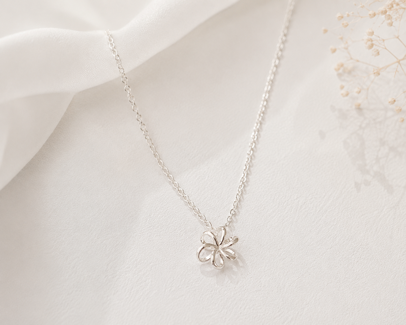 Silver Bloom (925 silver)