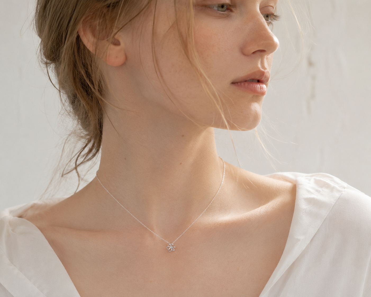 Silver Bloom (925 silver)