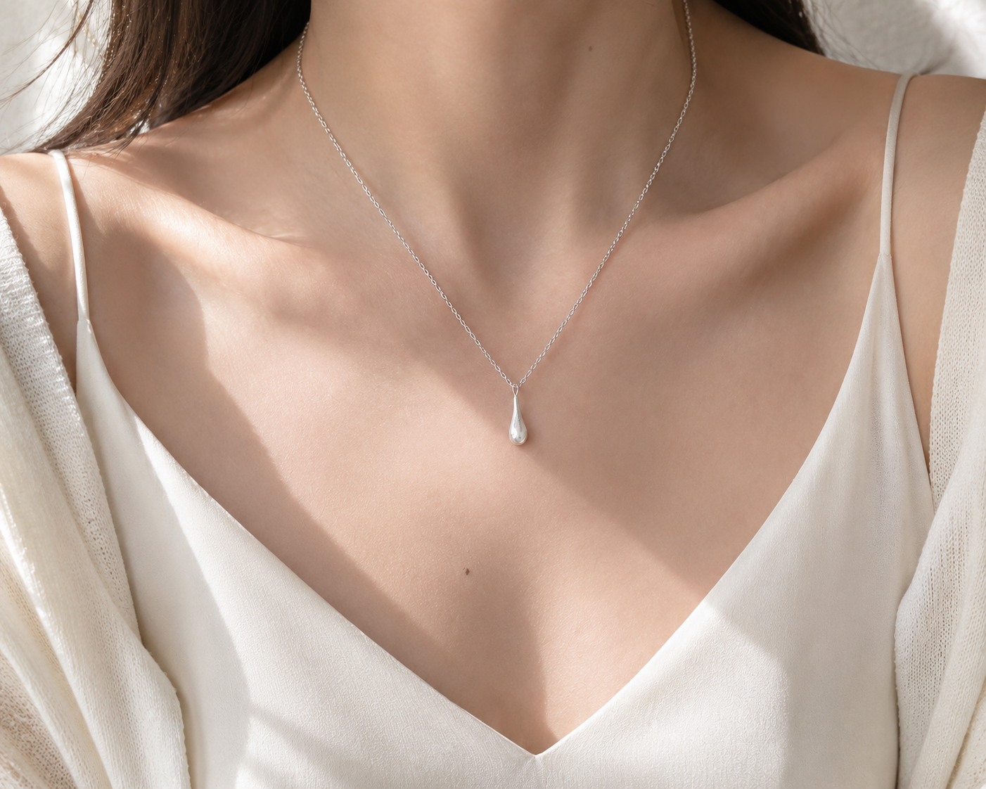Teardrop necklace (925 silver)